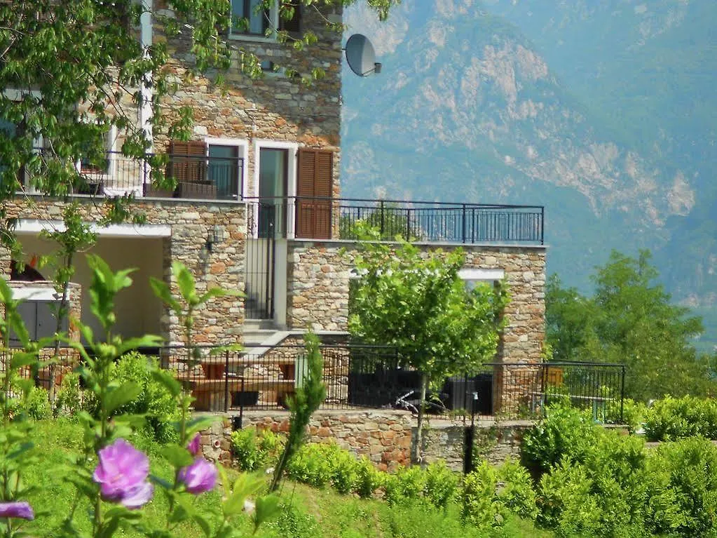 Villa Cacrusca Sorico 0*,