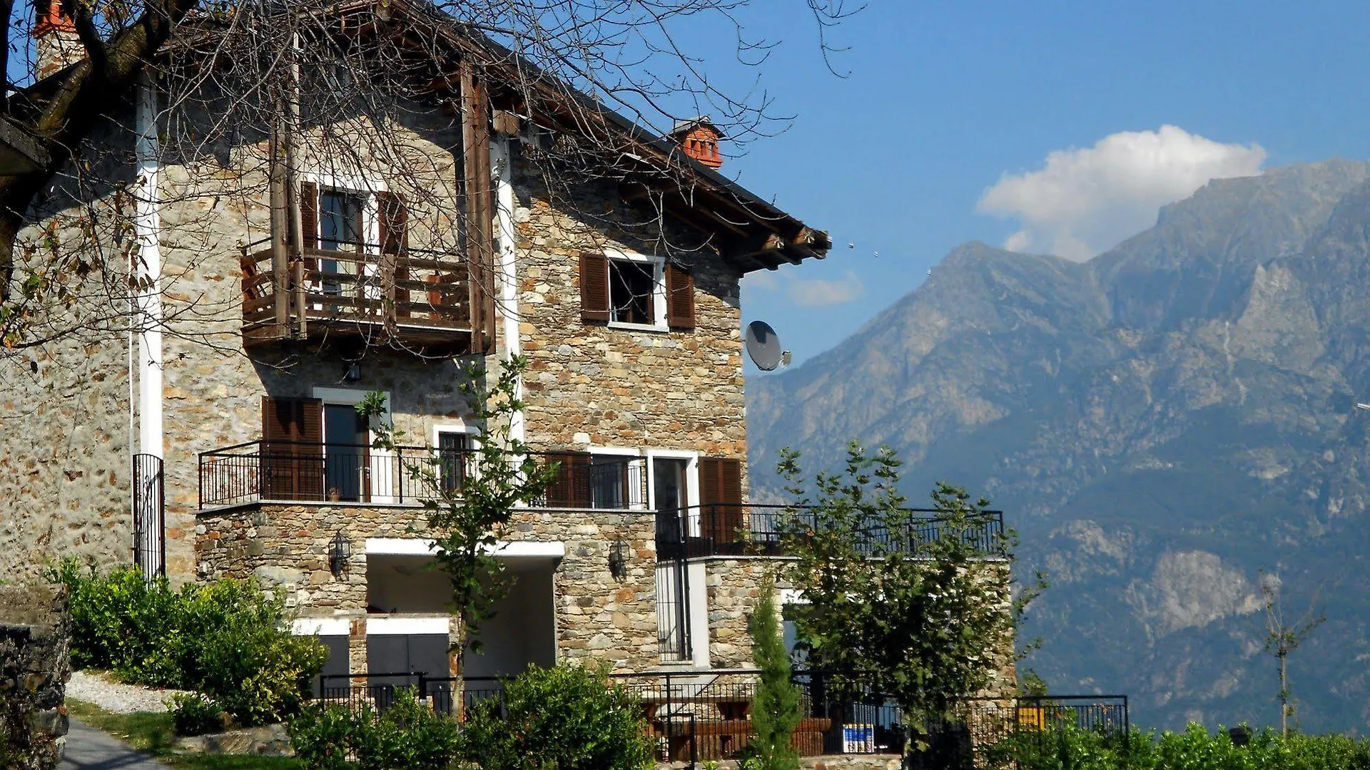 Villa Cacrusca Sorico Nyaraló